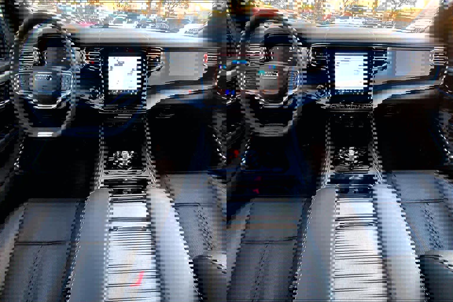 Used 2023 Jeep Wagoneer Series II image 14