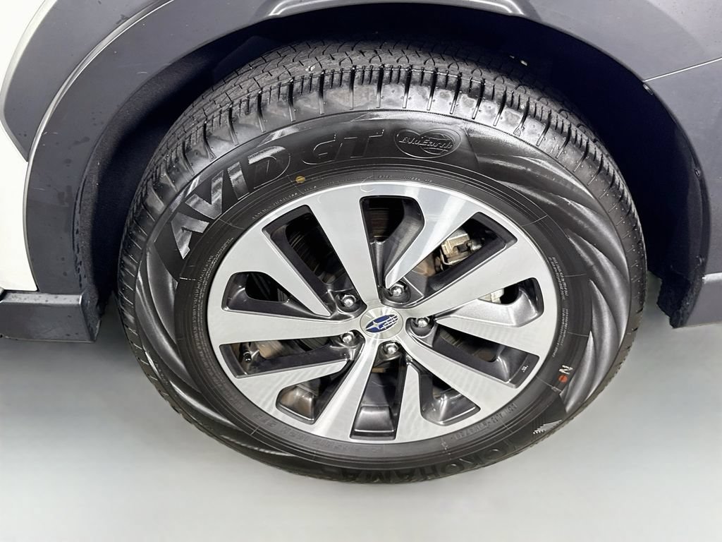 Used 2025 Subaru Outback Premium AWD/4WD image 35