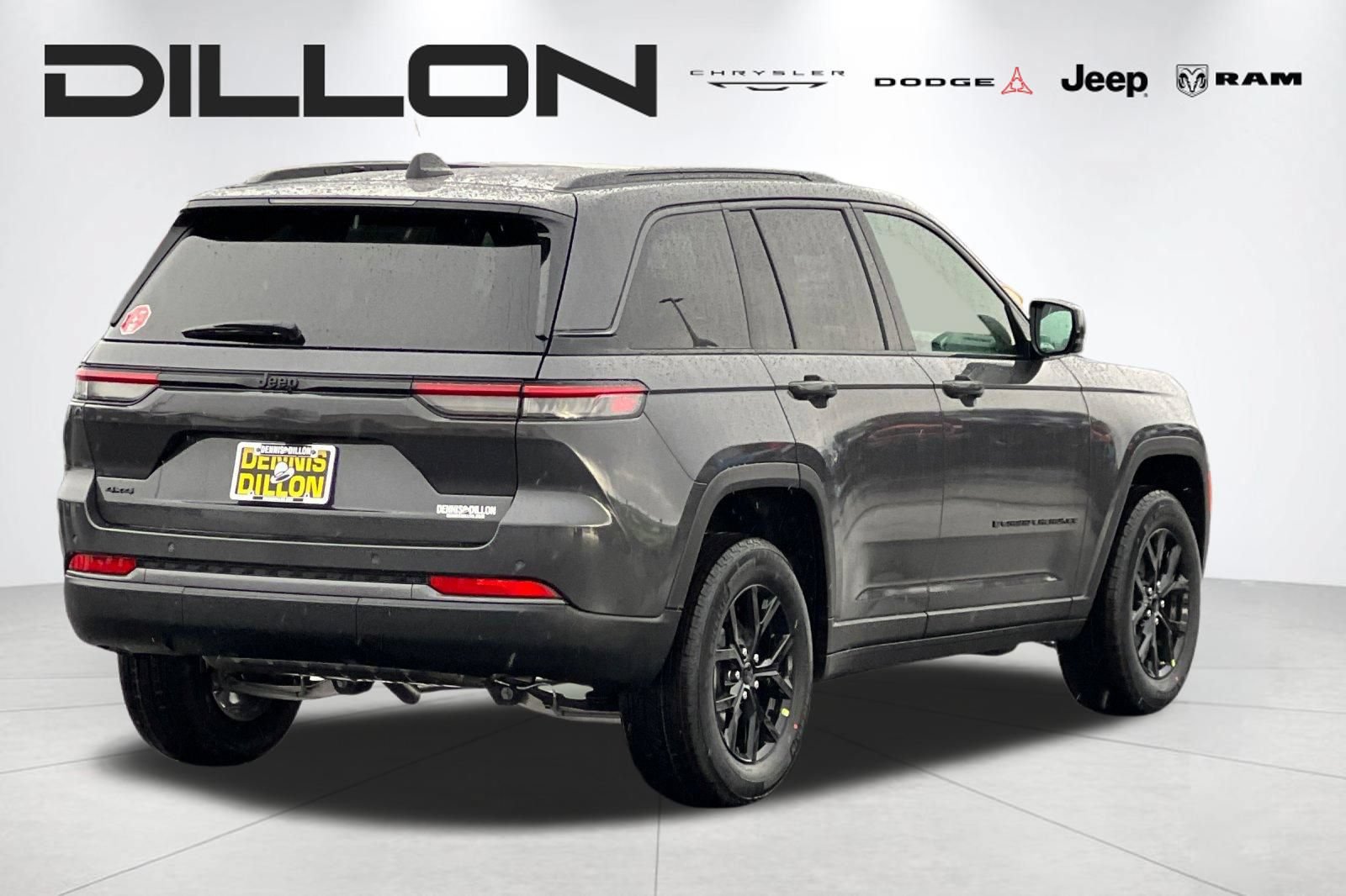 New 2026 Jeep Grand Cherokee Altitude AWD/4WD image 3