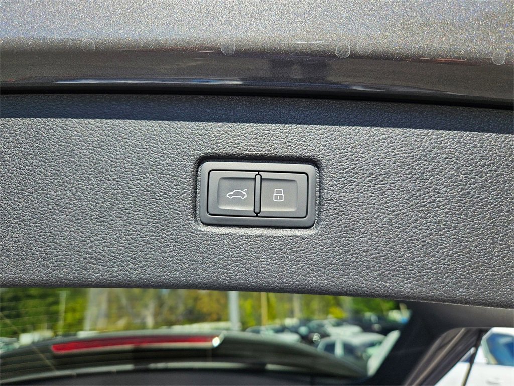 New 2026 Audi Q7 2.0T Premium image 25