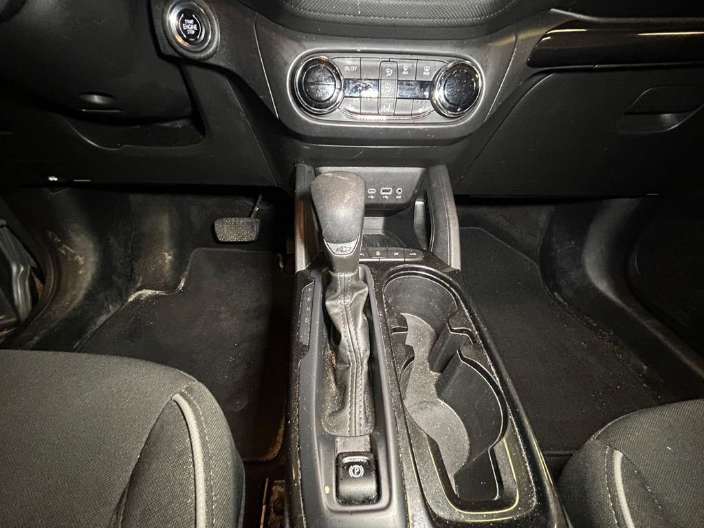 Used 2023 Chevrolet TrailBlazer LT w/ Convenience Package image 11