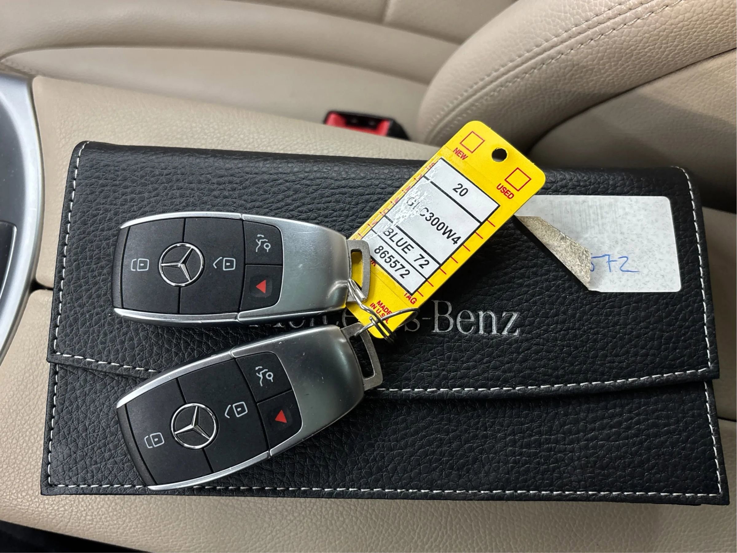 Used 2020 Mercedes-Benz GLC 300 4MATIC image 41