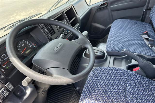 New 2026 Chevrolet Low Cab Forward RWD image 10