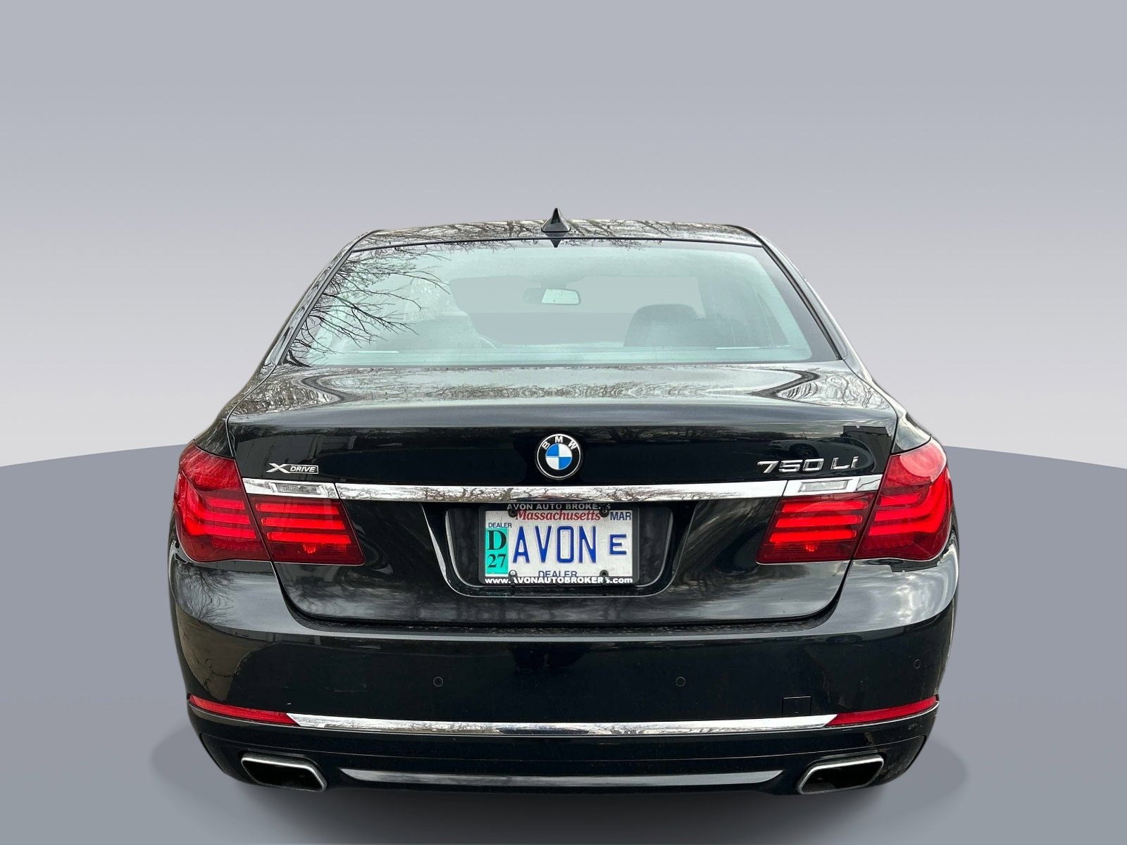 Used 2014 BMW 750Li xDrive AWD/4WD image 4
