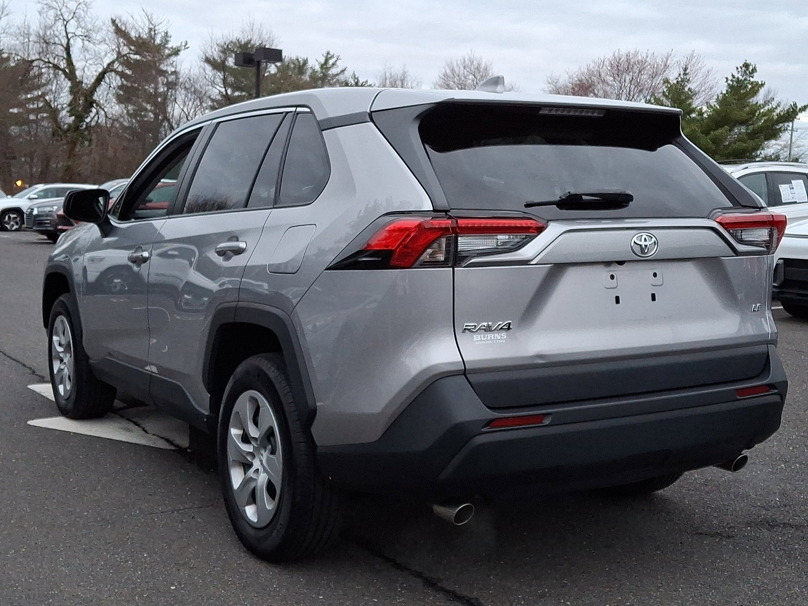 Used 2023 Toyota RAV4 LE image 4