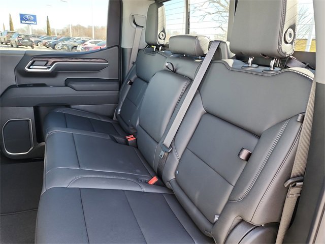 New 2026 GMC Sierra 1500 SLT w/ SLT Premium Plus Package image 19