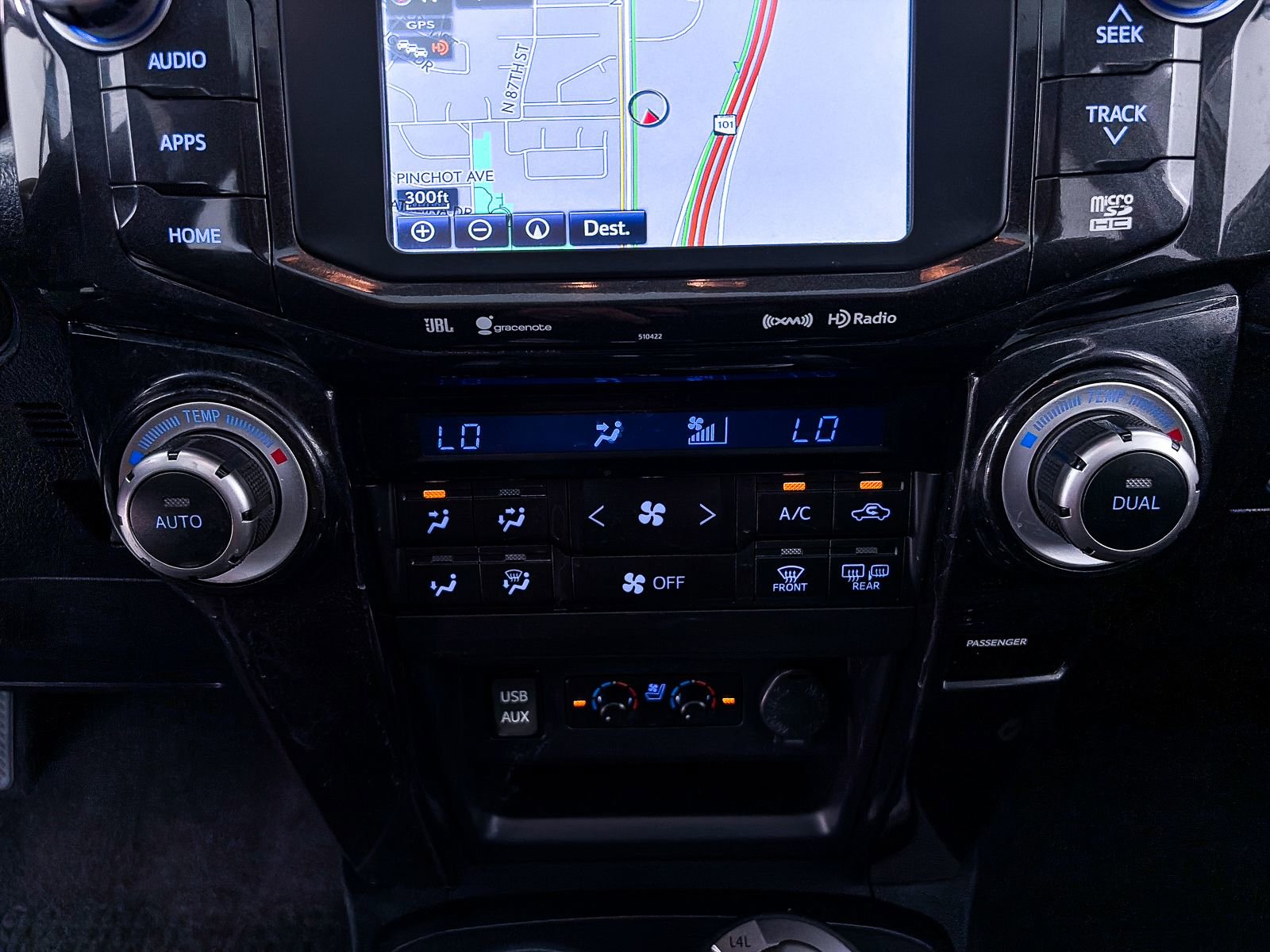 Used 2019 Toyota 4Runner Limited AWD/4WD image 25