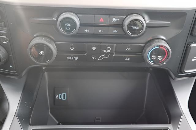 New 2026 Ford F250 XLT w/ FX4 Off-Road Package image 21