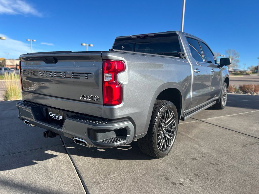 Used 2020 Chevrolet Silverado 1500 High Country w/ Technology Package AWD/4WD image 9