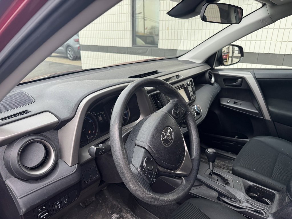 Used 2018 Toyota RAV4 LE w/ All Weather Liner Package image 10