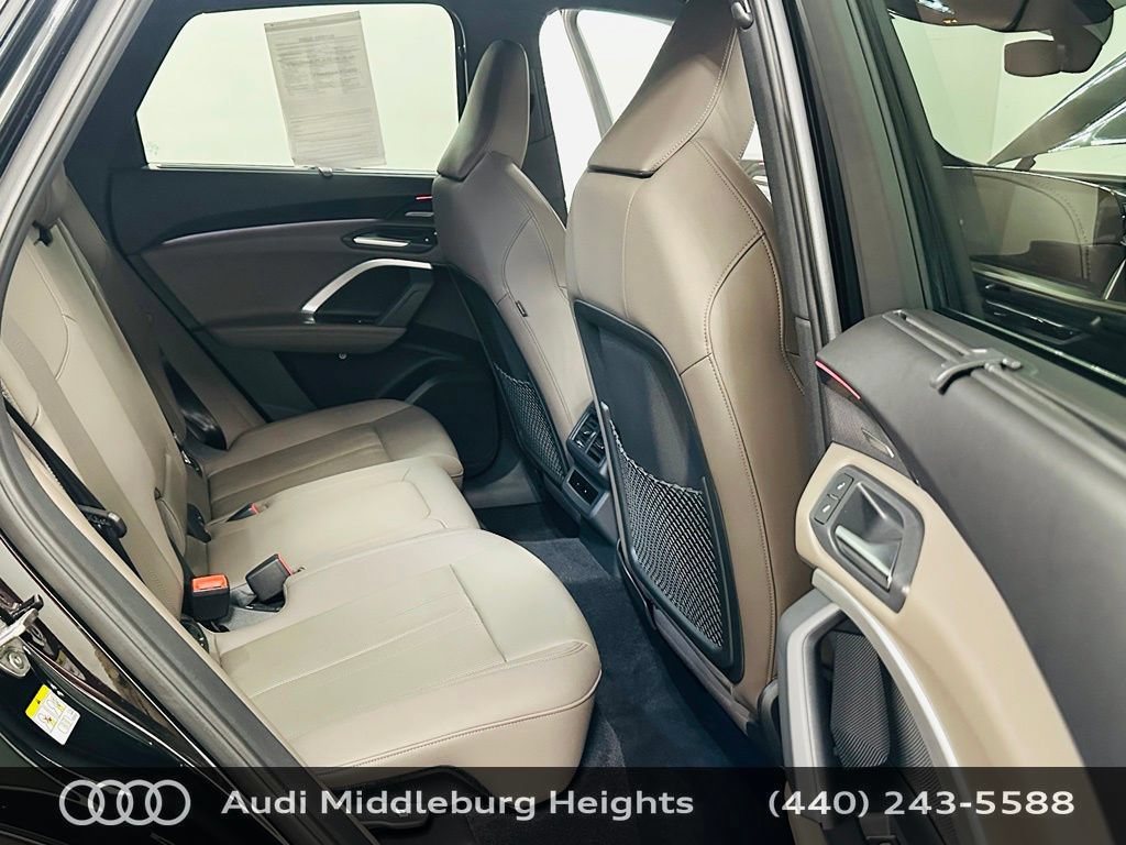 Certified 2025 Audi Q5 Premium Plus w/ Premium Plus AWD/4WD image 28