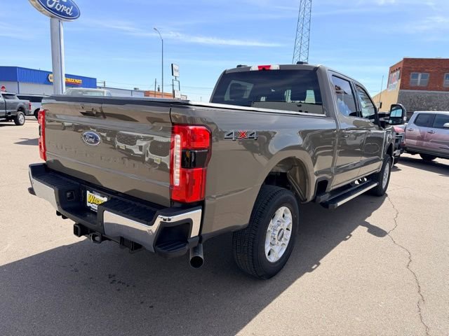 Used 2026 Ford F250 XLT w/ XLT Premium Package image 3