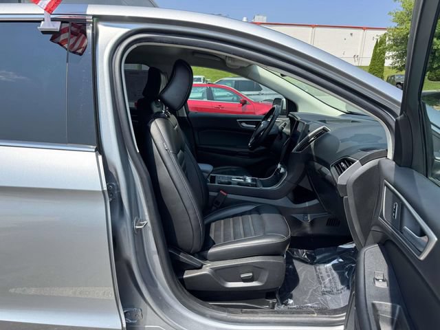 Used 2023 Ford Edge SEL AWD/4WD image 11