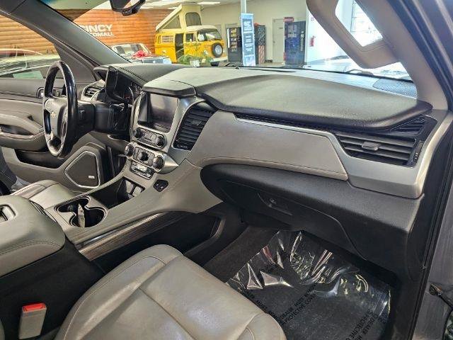 Used 2019 Chevrolet Suburban LT w/ Texas Edition Package AWD/4WD image 8