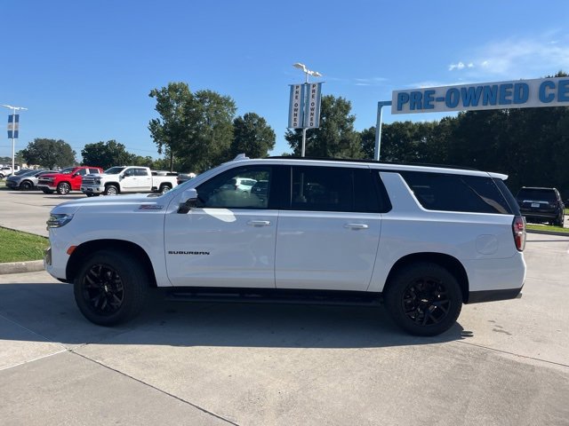 Used 2022 Chevrolet Suburban Z71 w/ Z71 Off-Road Package image 4