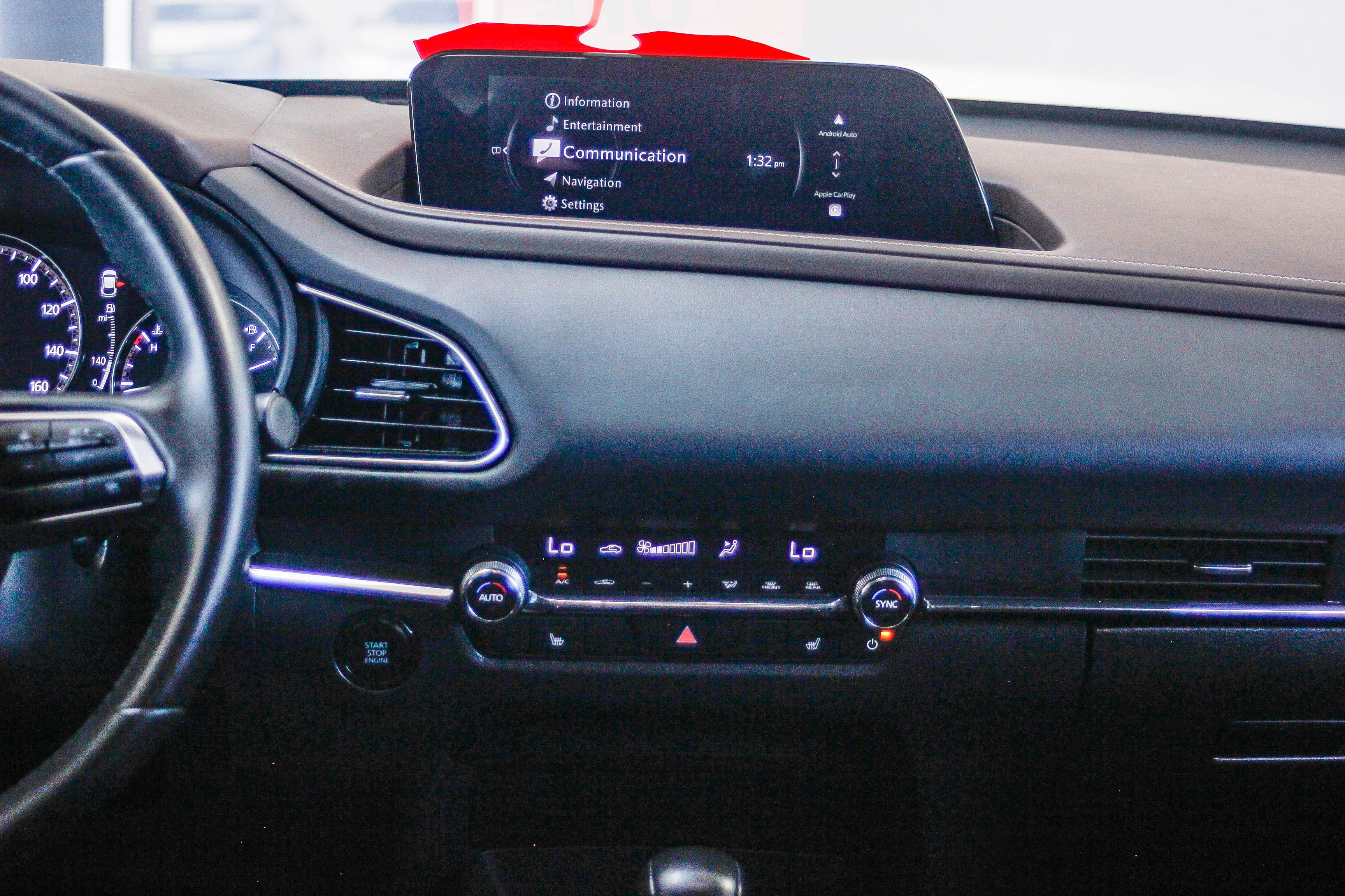 Used 2024 MAZDA CX-30 AWD 2.5 S w/ Premium Package image 13