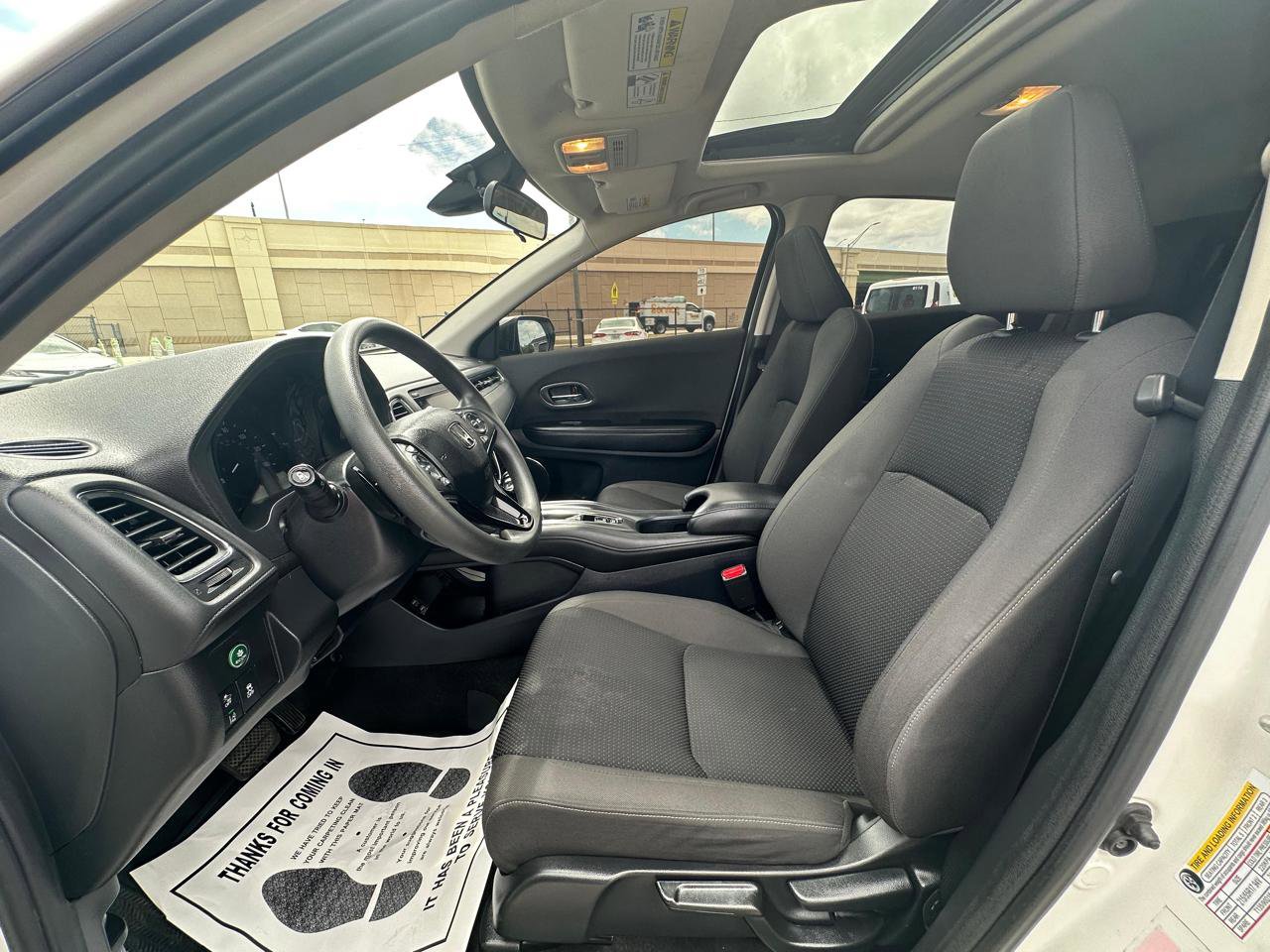 Used 2022 Honda HR-V EX image 11