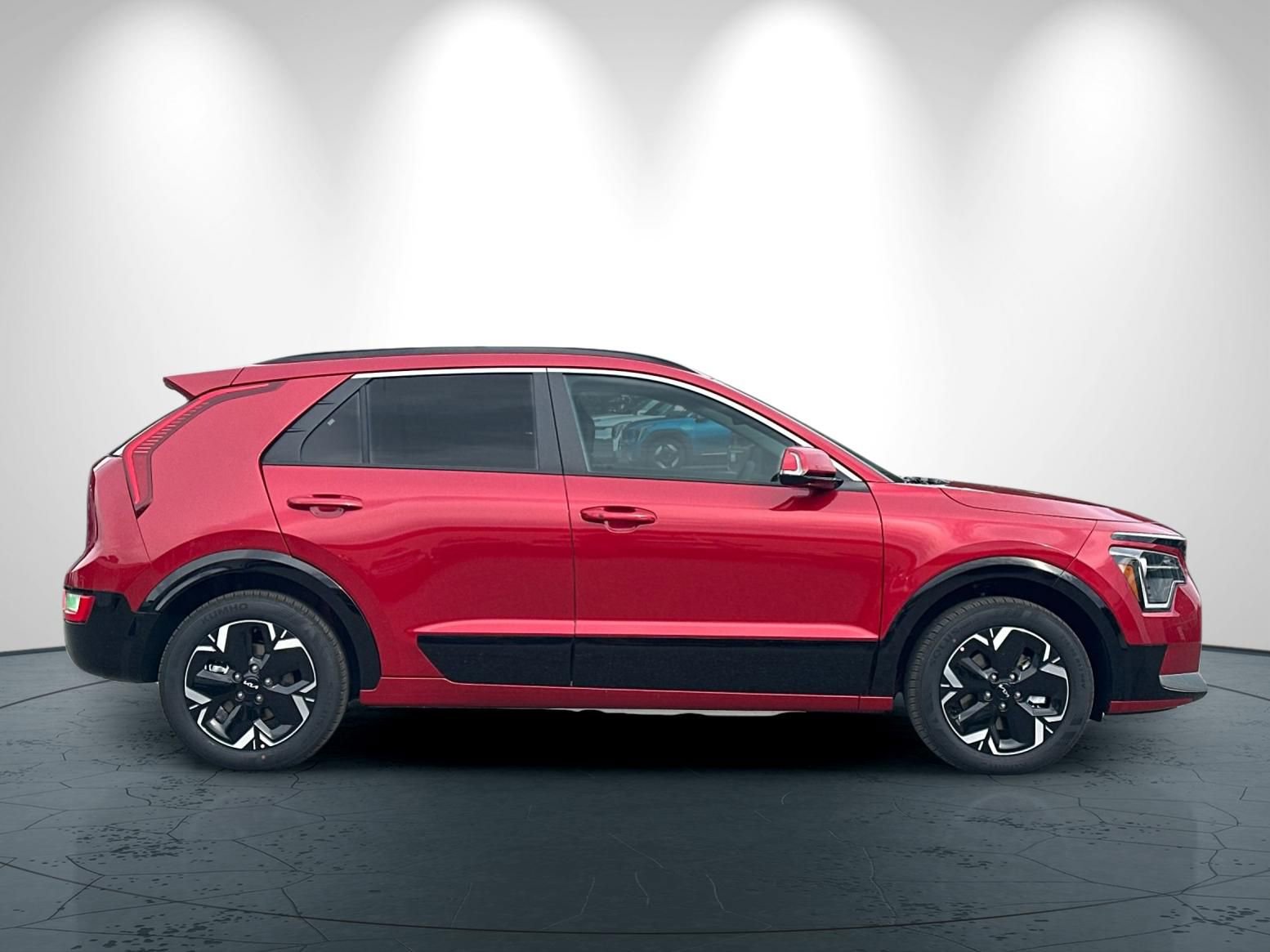 New 2026 Kia Niro Wind FWD image 3