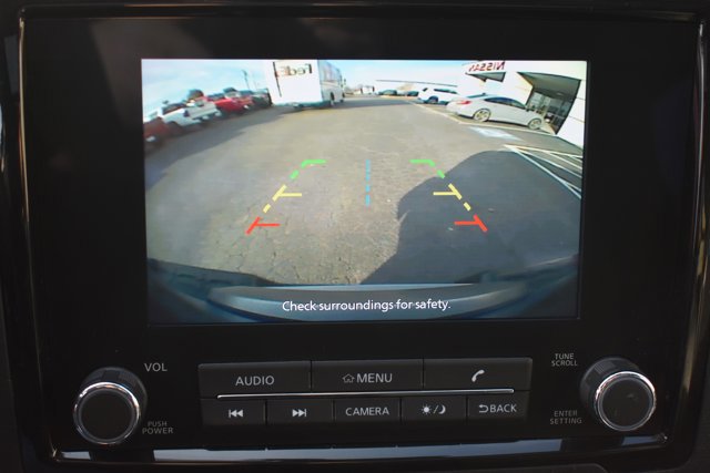 Used 2024 Nissan Frontier SL w/ Technology Package image 25