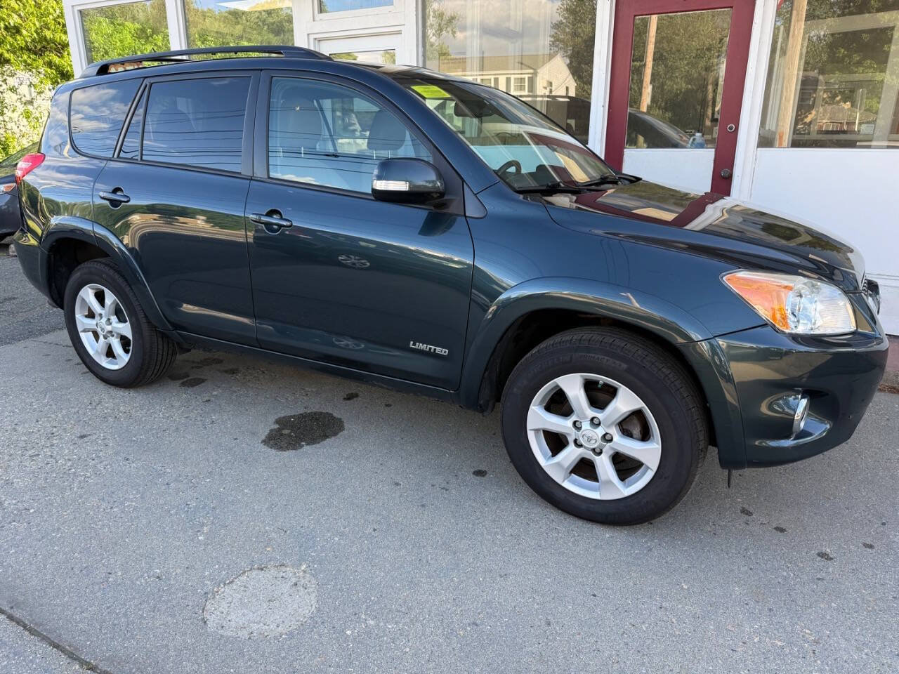 Used 2012 Toyota RAV4 Limited w/ Premium Plus Value Pkg AWD/4WD image 34