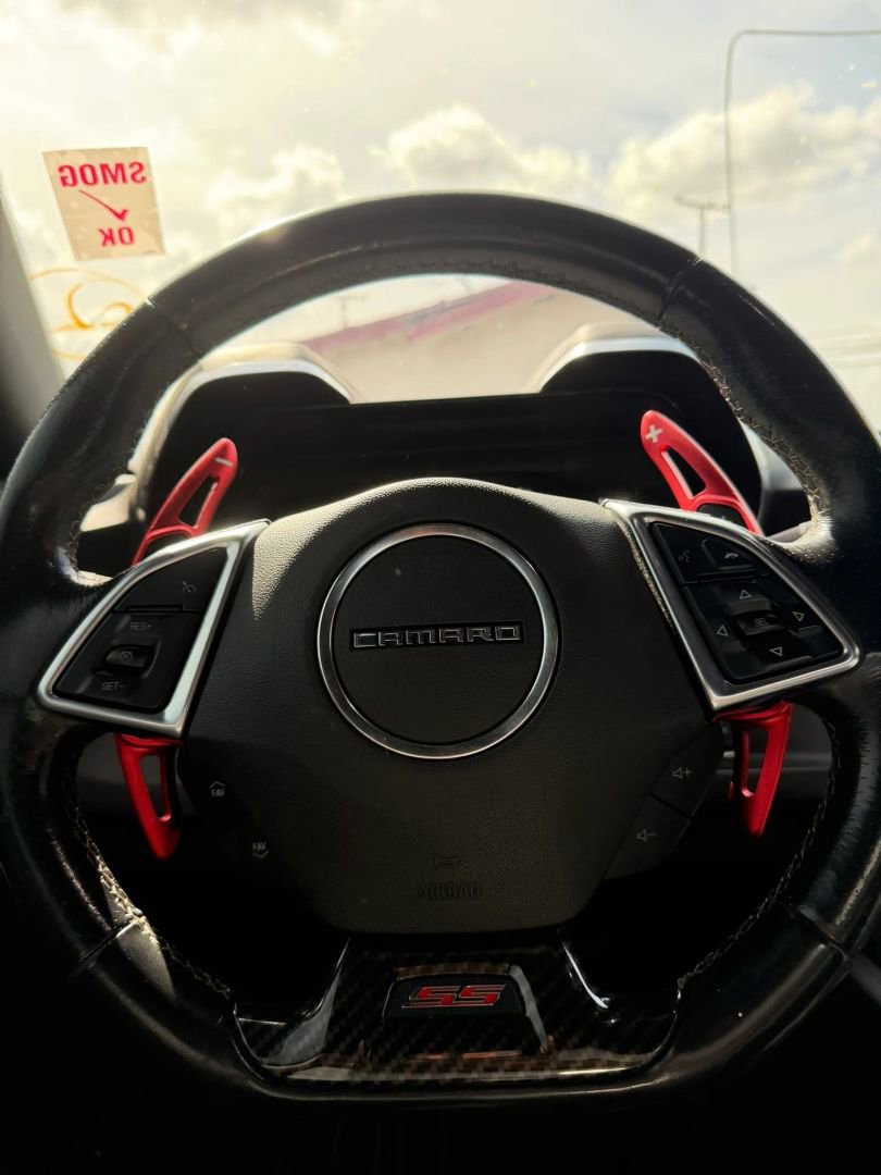 Used 2018 Chevrolet Camaro SS RWD image 17