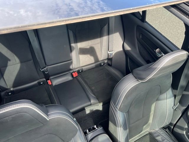 Used 2021 Volvo XC40 P8 Recharge w/ Advanced Package image 12