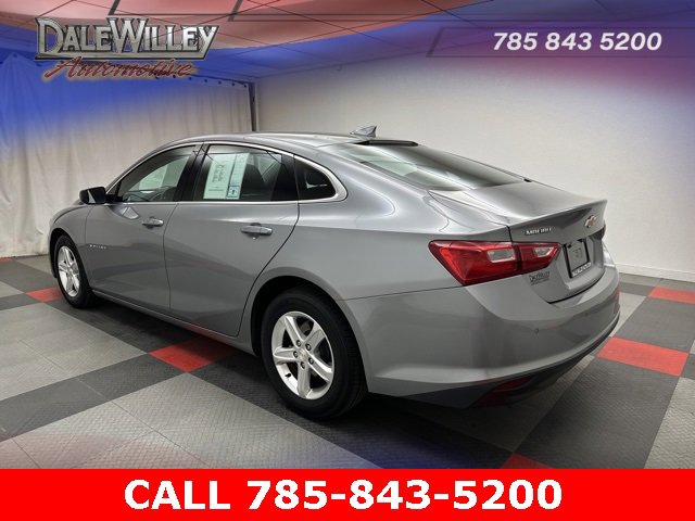 Used 2024 Chevrolet Malibu LT image 4