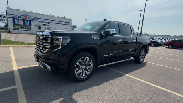 Used 2025 GMC Sierra 1500 Denali w/ Denali Reserve Package AWD/4WD image 4