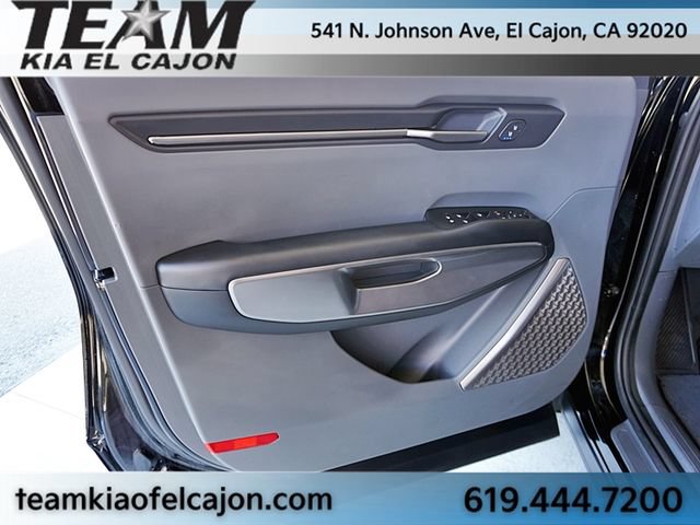 Certified 2024 Kia EV9 Light Long Range RWD image 24