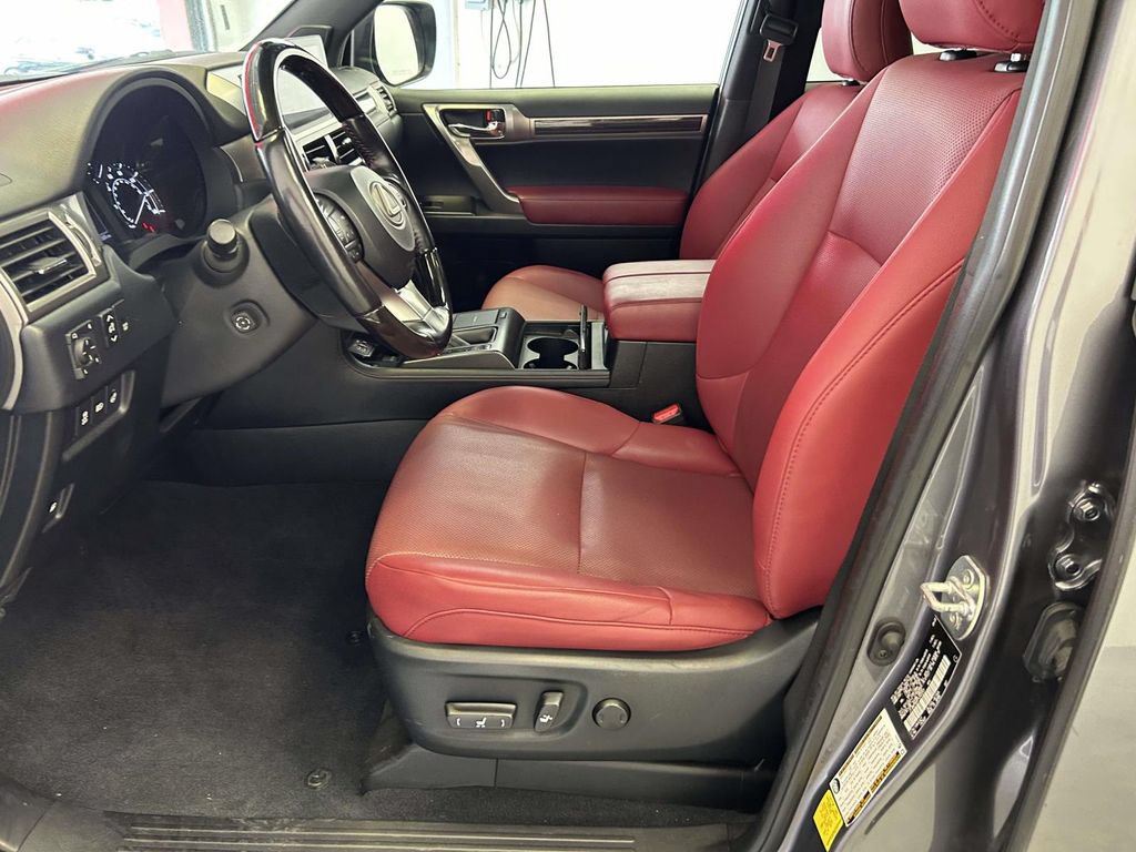 Used 2023 Lexus GX 460 Premium w/ Premium Package AWD/4WD image 17