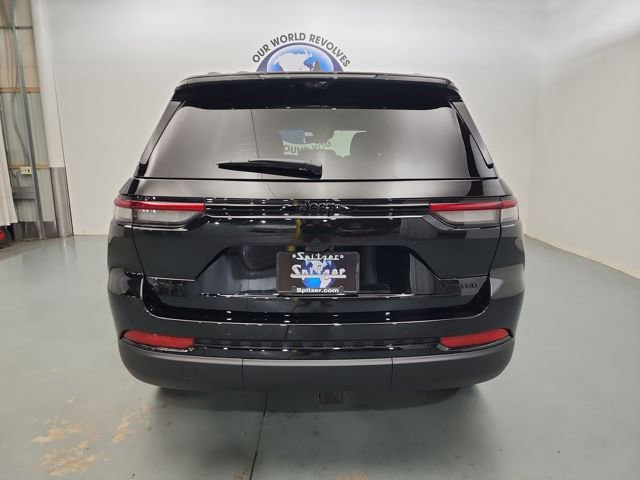 New 2025 Jeep Grand Cherokee Limited w/ Luxury Tech Group II image 7