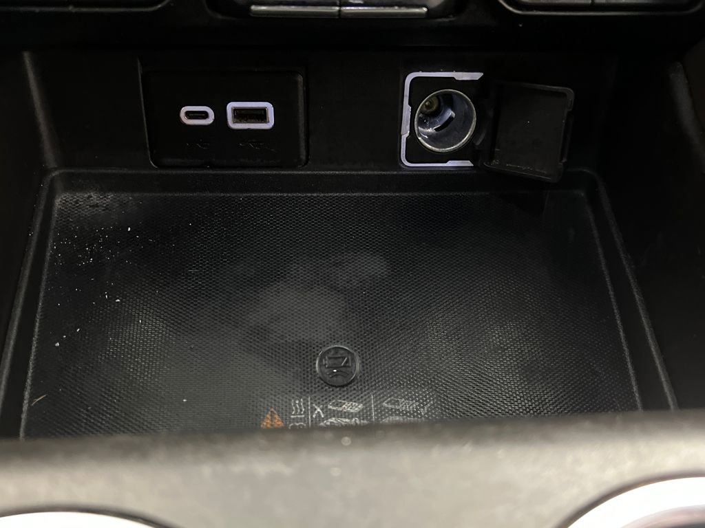 Used 2021 Chevrolet Suburban Z71 w/ Z71 Off-Road Package image 49