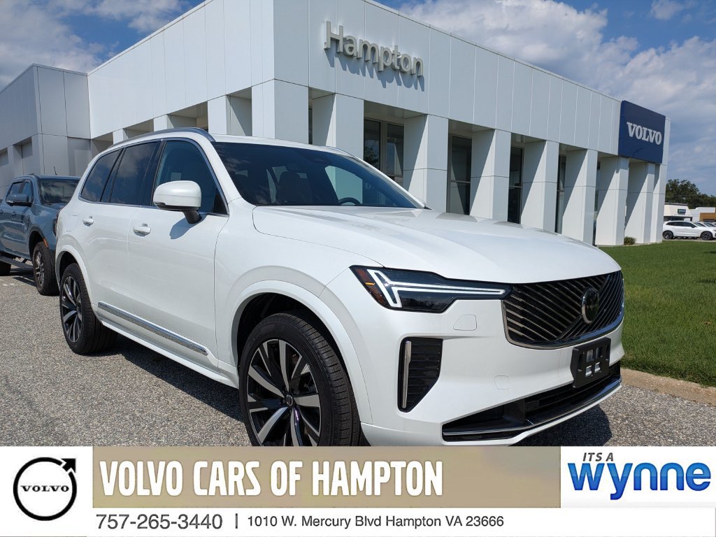 New 2026 Volvo XC90 T8 Core