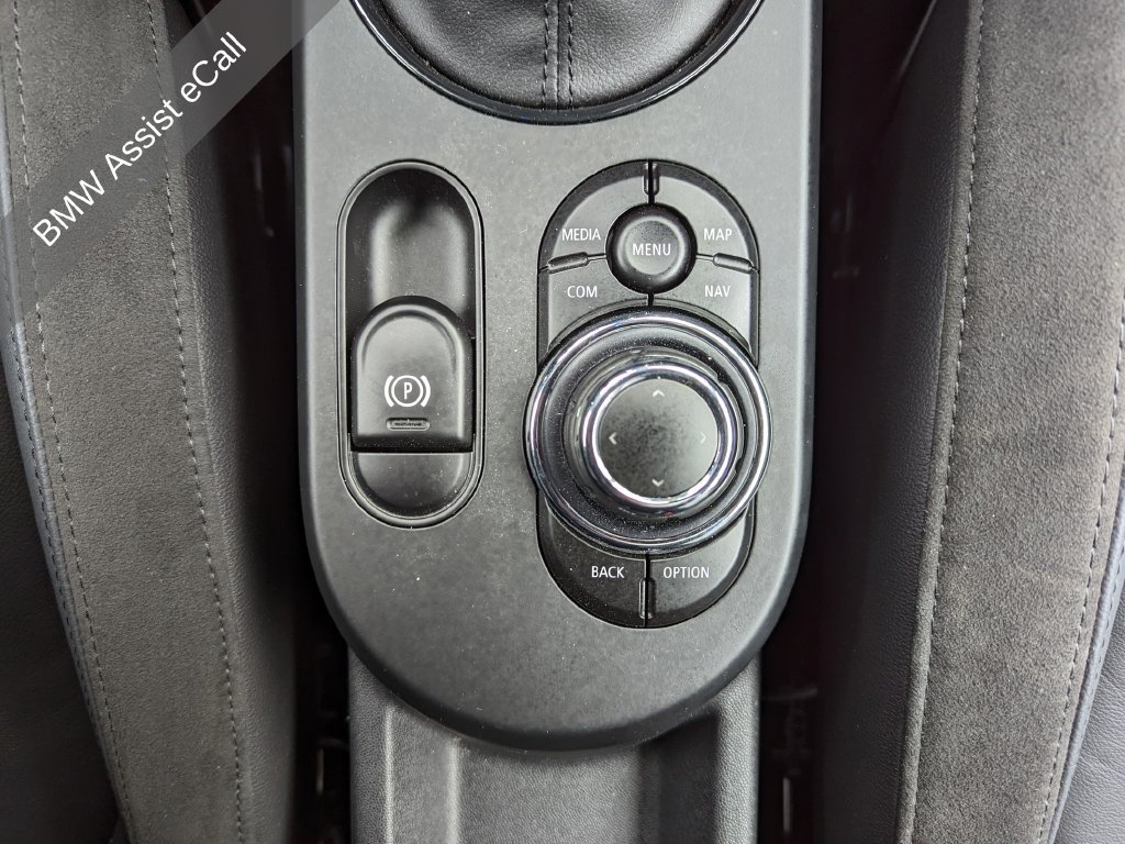 Used 2022 MINI Cooper SE FWD image 25