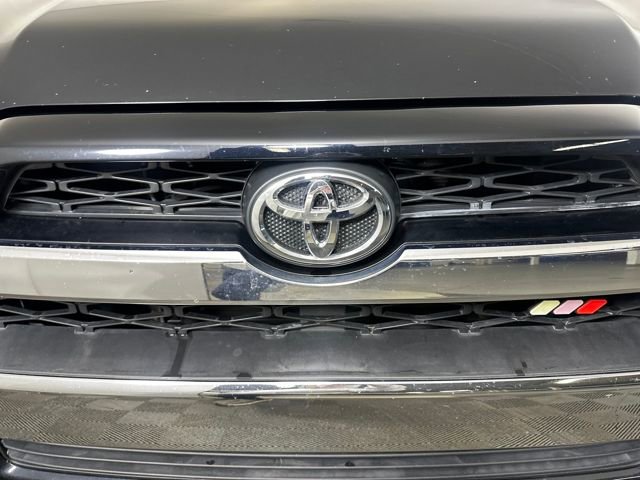 Used 2016 Toyota 4Runner Limited image 9