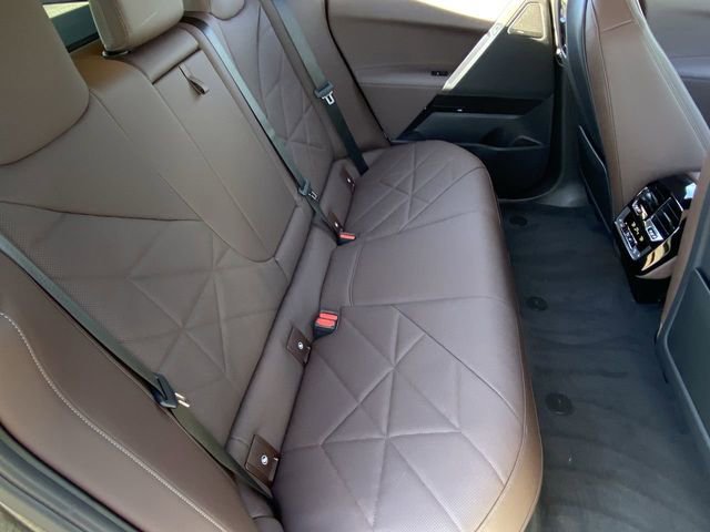 New 2026 BMW iX xDrive60 image 13