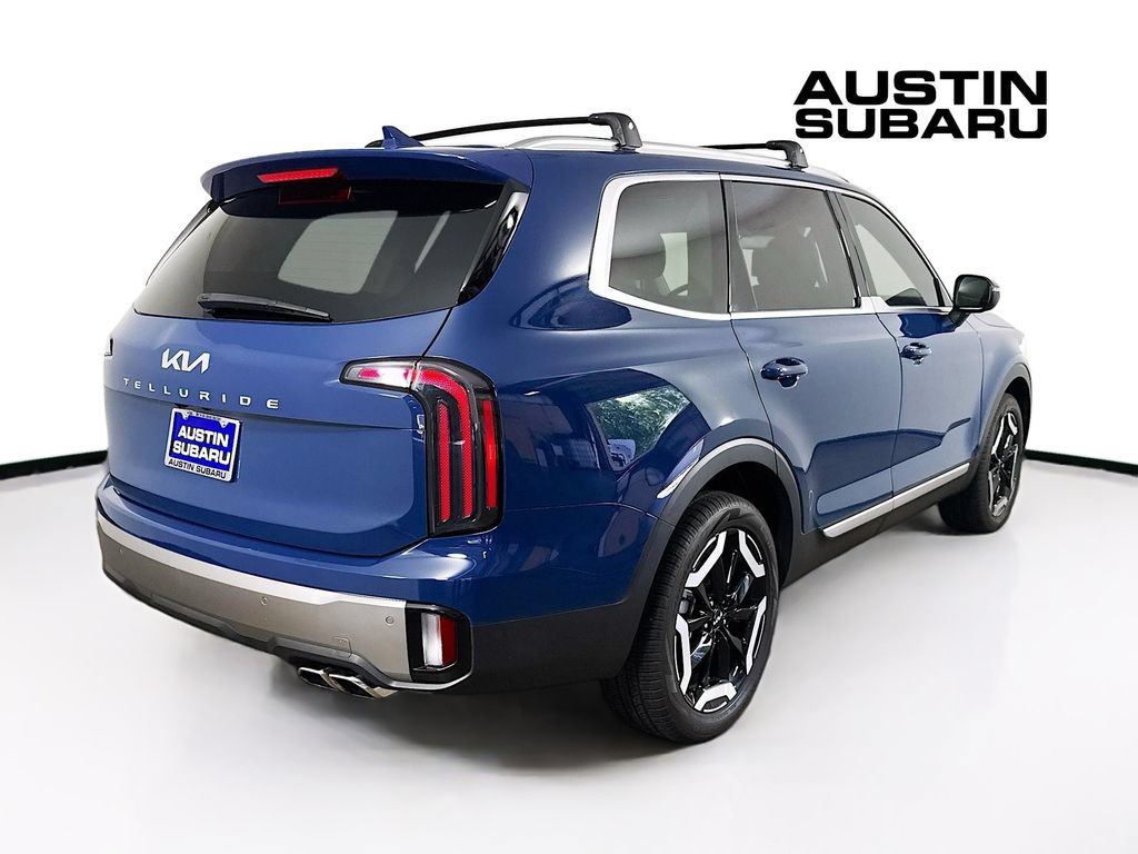 Used 2025 Kia Telluride EX w/ EX Captain's Chair Package FWD image 7