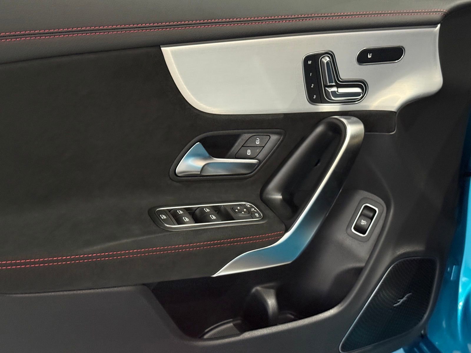 New 2026 Mercedes-Benz CLA 35 AMG 4MATIC image 14