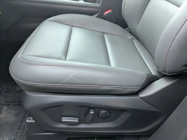 New 2026 Ford Explorer Active w/ Active Comfort Package image 4
