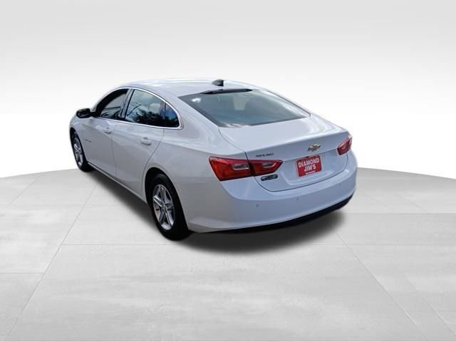 Used 2023 Chevrolet Malibu LS w/ Driver Confidence Package image 6