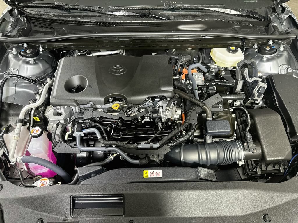 Used 2026 Toyota Camry SE FWD image 9
