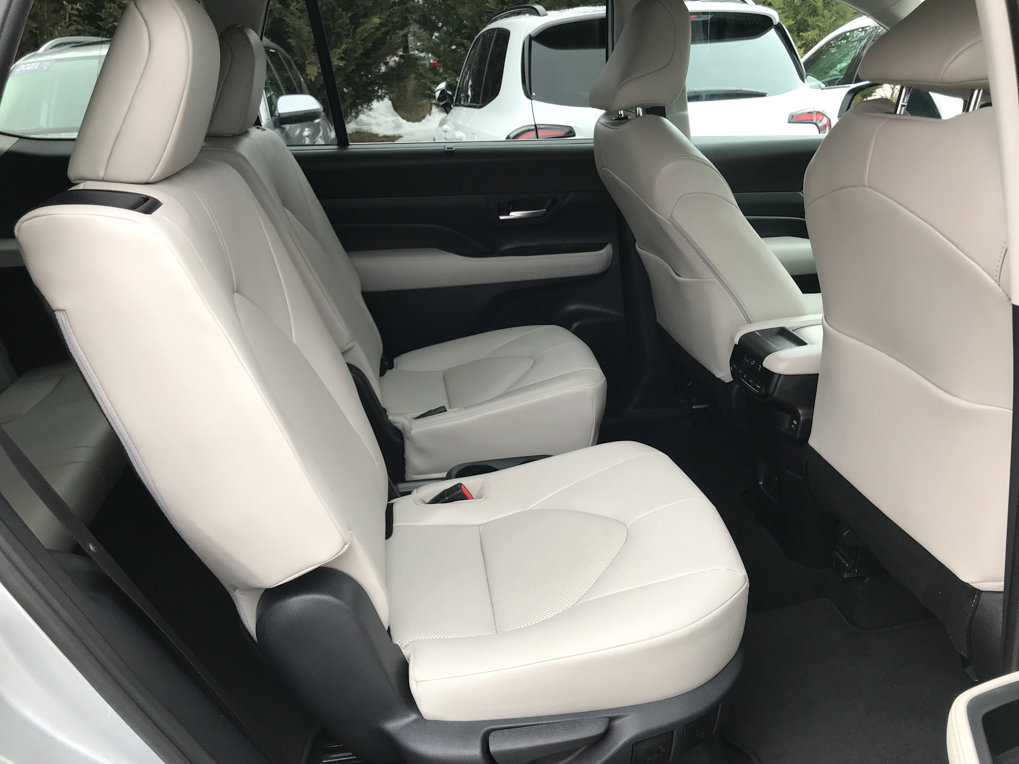 Certified 2024 Toyota Grand Highlander XLE image 29