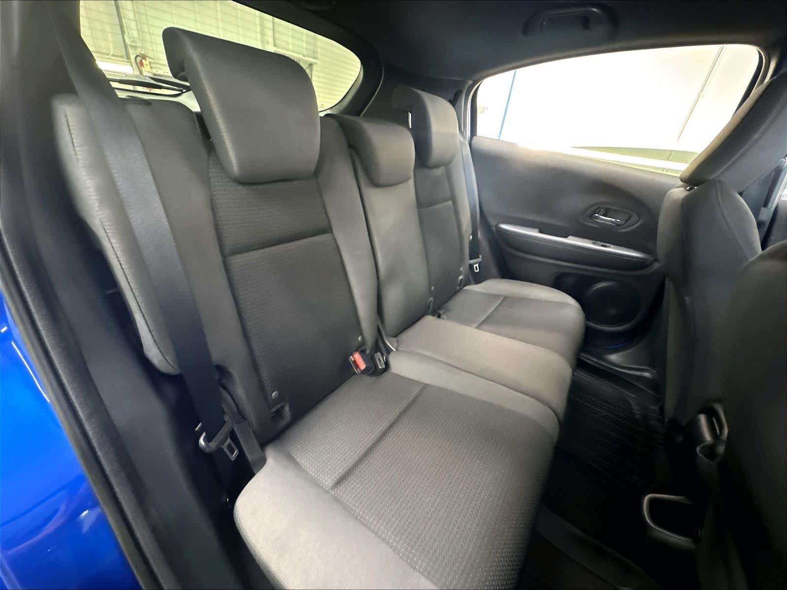 Used 2019 Honda HR-V Sport image 25