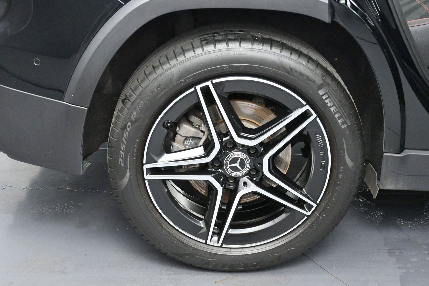 Used 2024 Mercedes-Benz GLB 250 image 32