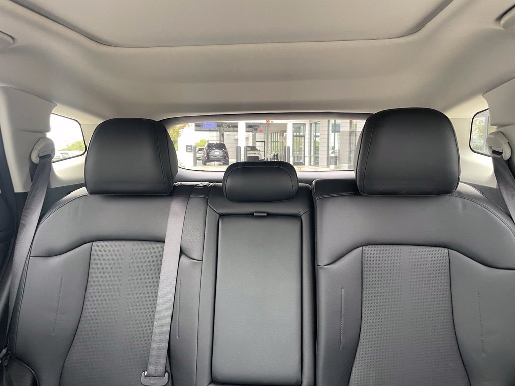 New 2026 Kia Sportage EX w/ EX Panorama Roof Package FWD image 22
