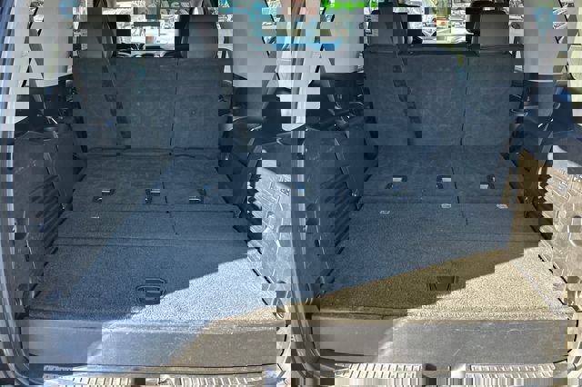 Used 2020 GMC Yukon SLT w/ Open Road Package image 19