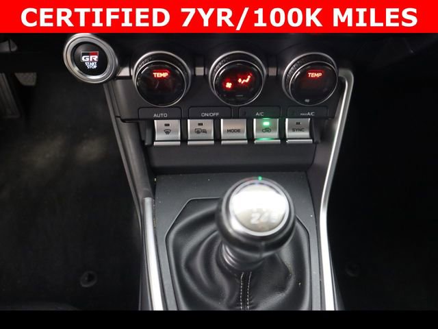 Used 2023 Toyota GR86 w/ ALL Weather Mat Package (TMS) RWD image 20