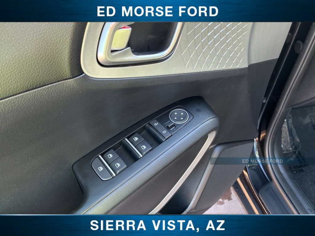 Certified 2025 Kia Soul LX FWD image 20