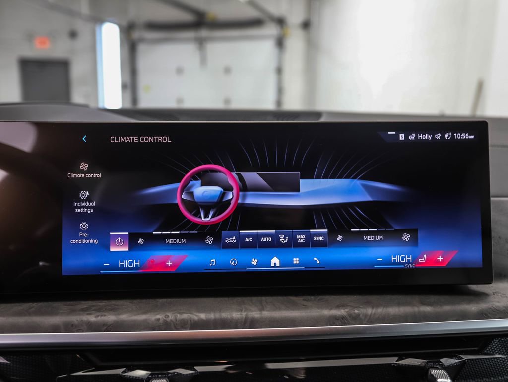 New 2026 BMW X5 xDrive40i w/ Executive Package image 18