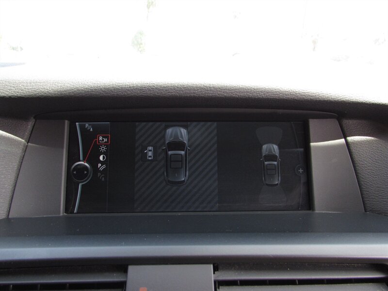 Used 2011 BMW X3 xDrive28i AWD/4WD image 16